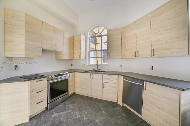 6663 NW 25th Terrace photo'