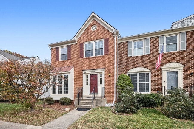 Photo - Modern Brick End-Unit Townhome with Stunning Upgrades and Serene Wooded Views
