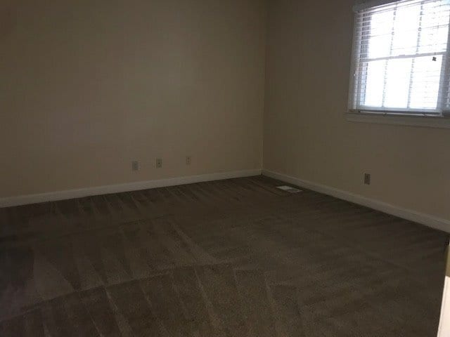 Building Photo - 621 Gunston Ct