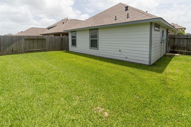 Building Photo - 5438 Latta Plantation Dr