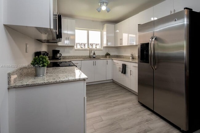 Foto del edificio - 2800 SW 4th St