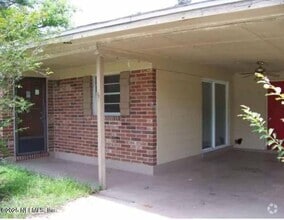 Building Photo - 116 Kelly Smith School Rd