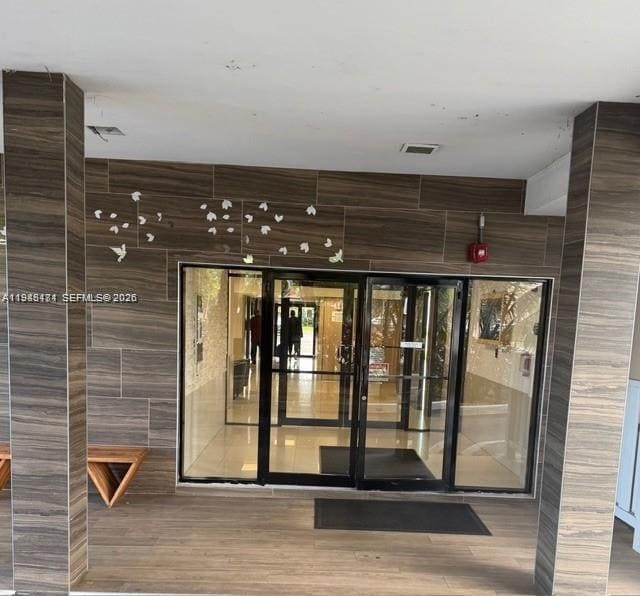 Foto del edificio - 4164 Inverrary Dr