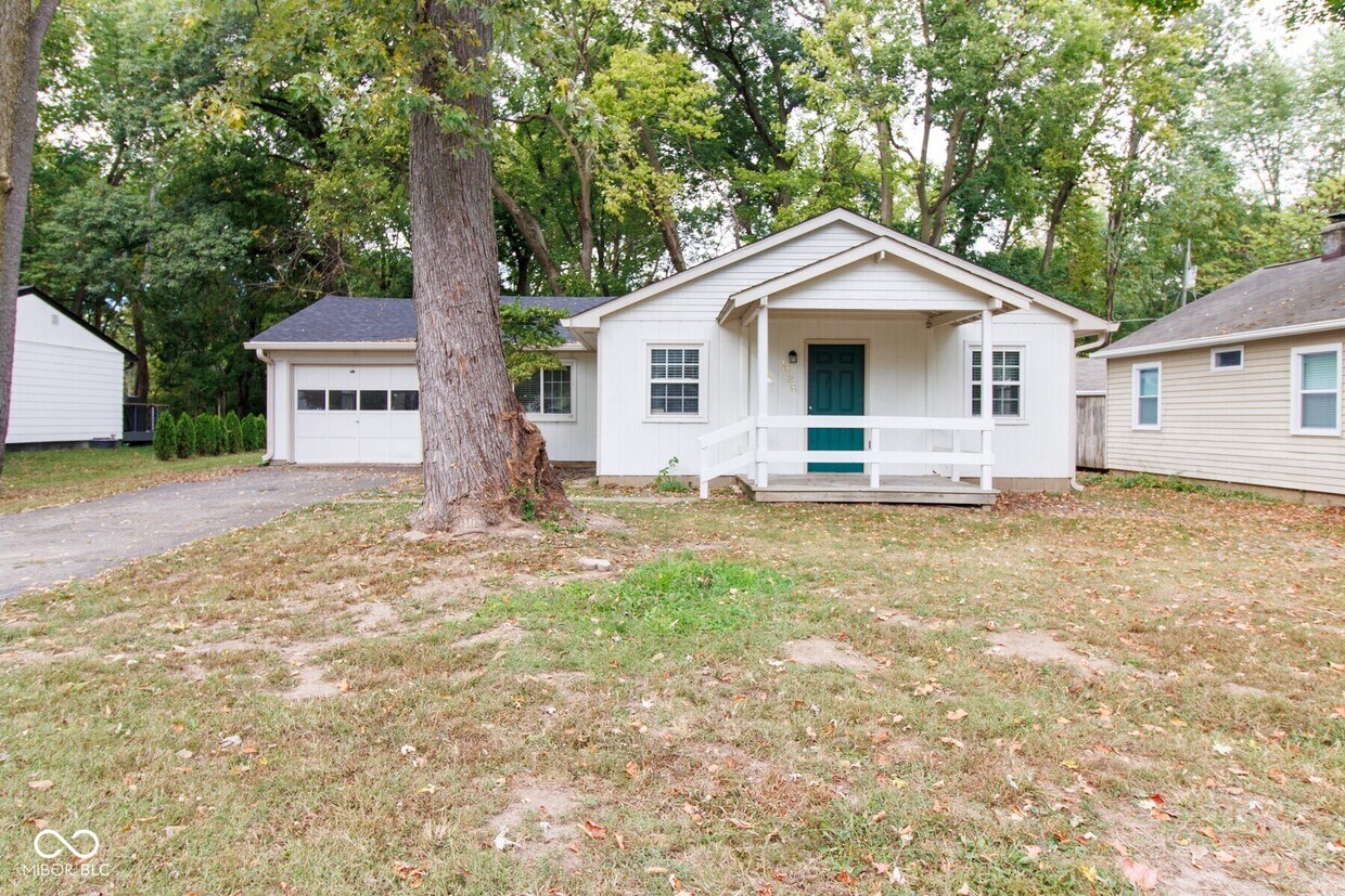 Foto principal - 1826 E 66th St