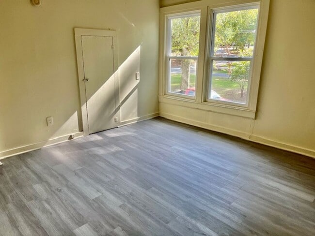 Foto del edificio - Tyler Street #102