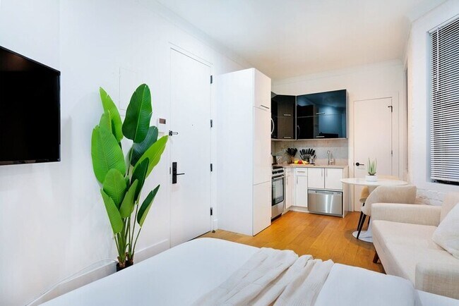 Foto del edificio - 403-2E Newly Renovated Studio UES
