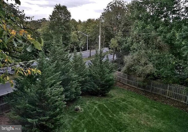 Foto del edificio - 479 Montalto Dr