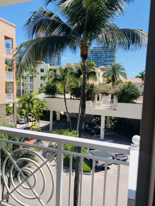Foto del edificio - 140 Jefferson Ave