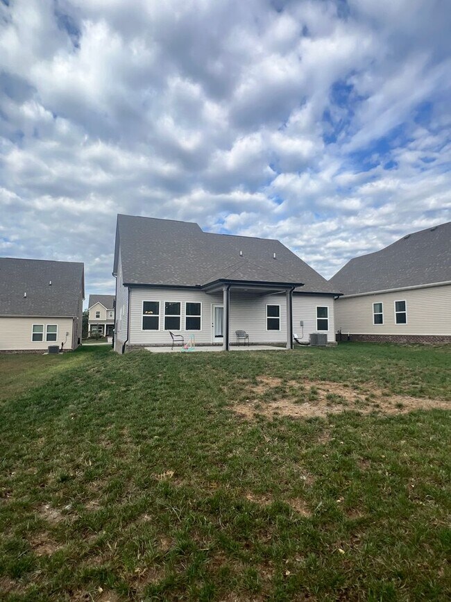 Foto del edificio - 312 Traywick Pl