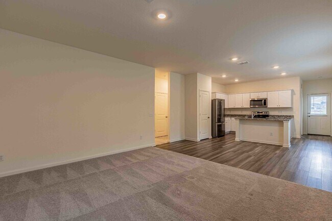 Foto del edificio - 12843 Cygnus