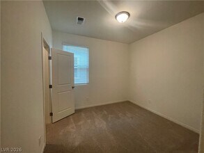 Building Photo - 8739 Beverly Grv Ct