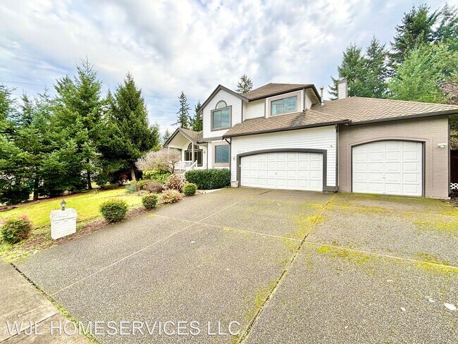 Foto del edificio - 4 br, 2.5 bath House - 12219 SE 80th Wy