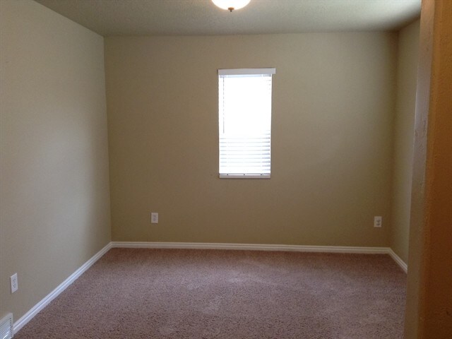 Building Photo - 7363 Aspen Way