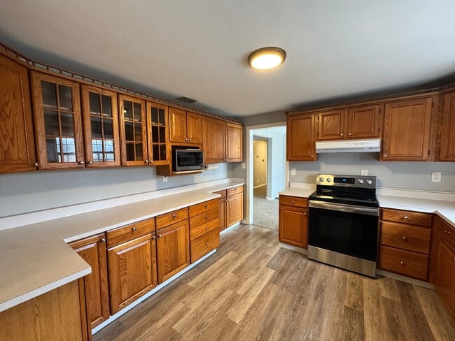 Building Photo - 202 Furbee Dr