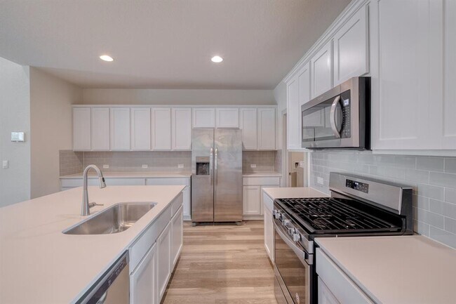 Foto del edificio - 7501 Smallwood Dr