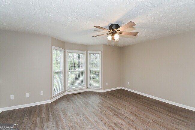 Foto del edificio - 780 Silverthorne Cir