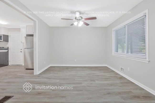 Foto del edificio - 944 Betty Dr