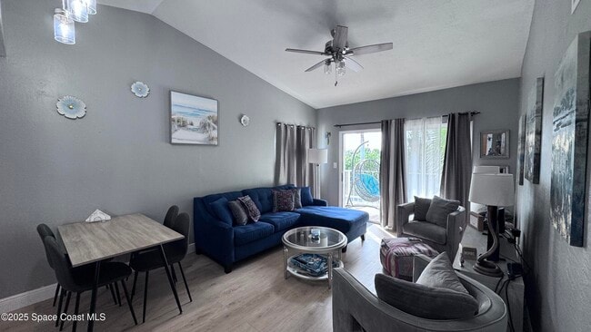 Foto del edificio - 1841 Island Club Dr