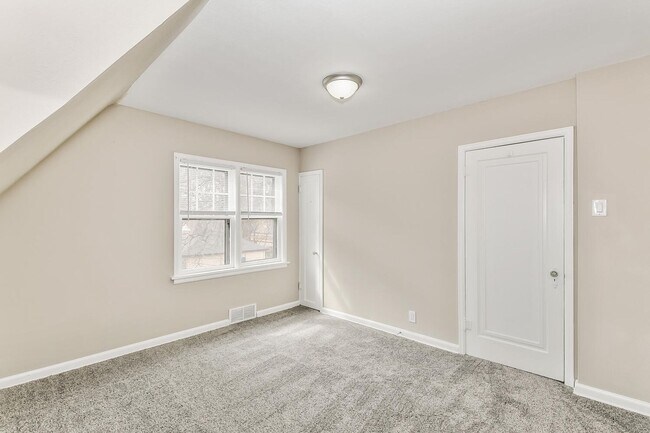 Foto del edificio - College Hill Home for rent! 4 bedroom 2 bath!