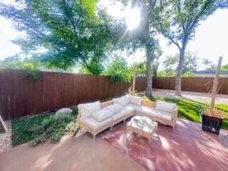 Foto del edificio - 1810 Adina St