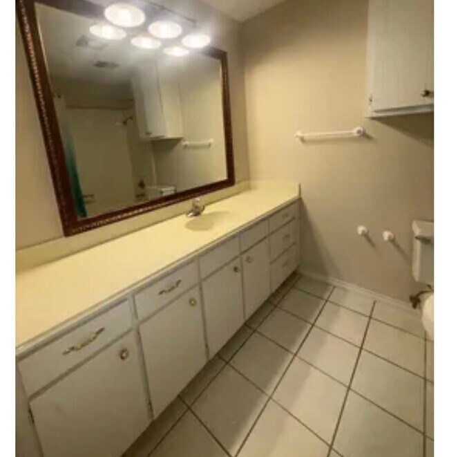 Foto del edificio - Well-maintained 3-bedroom, 2-bath home