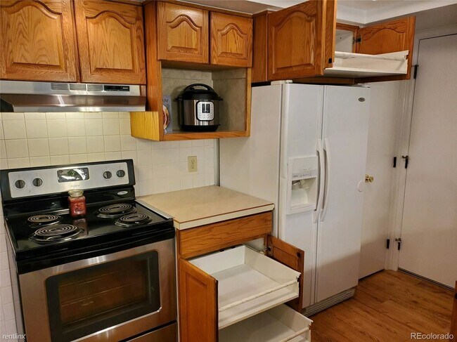Foto del edificio - 4 br, 1 bath House - 9255 Clermont Drive