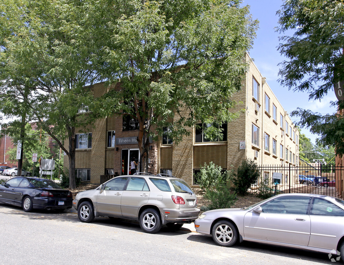 Primary Photo - Albion Street Apartments