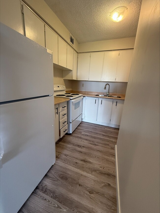 Building Photo - Kennard Place