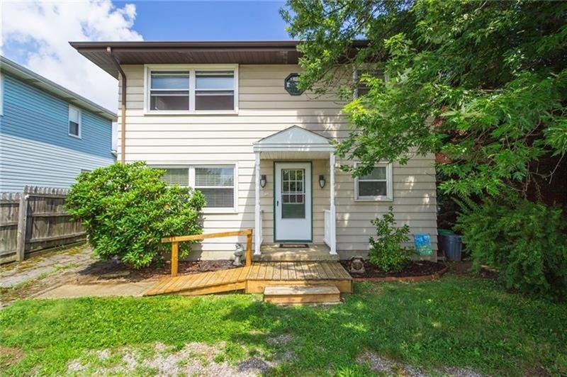 2902 20th St Ext, Beaver Falls, PA 15010 Room for Rent in Beaver