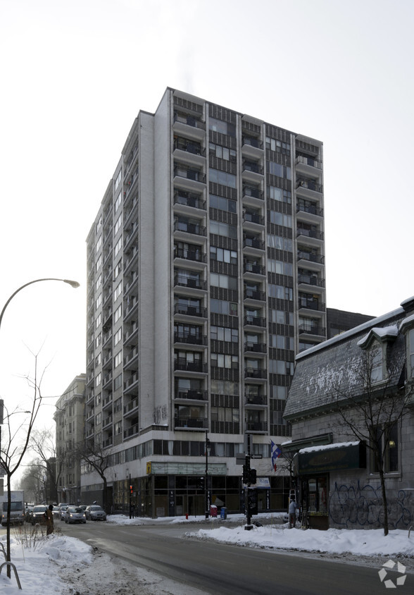 Primary Photo - Chateau St-Marc