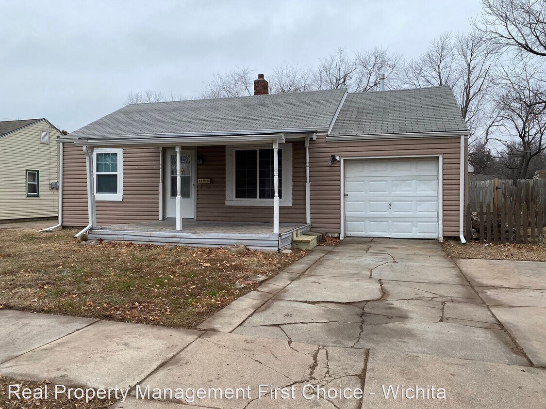 Primary Photo - 2 br, 1 bath House - 2525 S Mosley