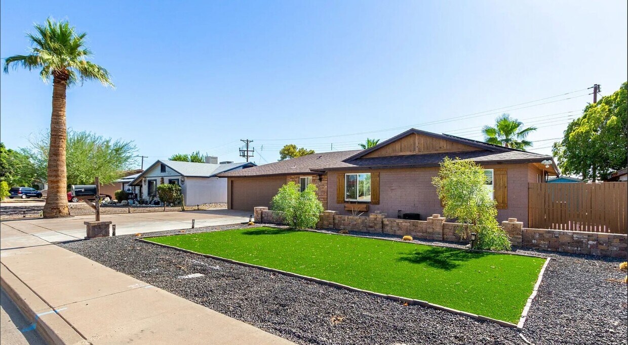 Foto principal - 2009 N 68th St