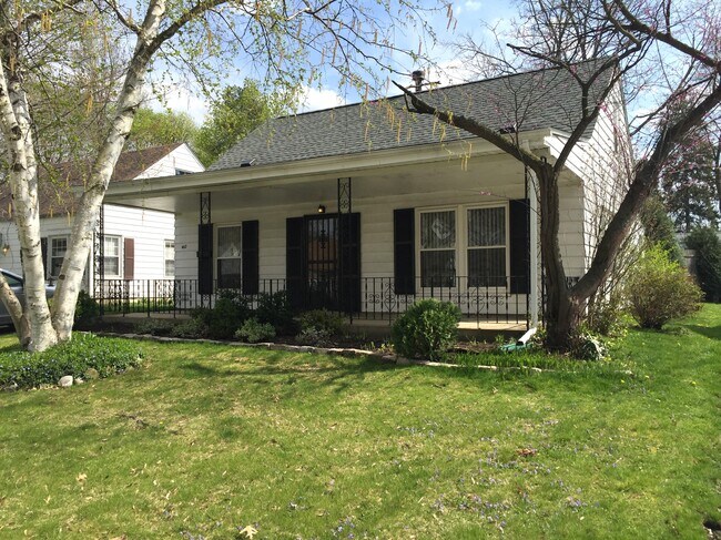 Foto del edificio - 412 Morrison Ave