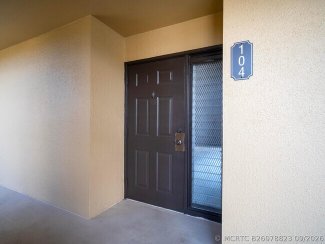 Foto del edificio - 5390 Woodland Lakes Dr