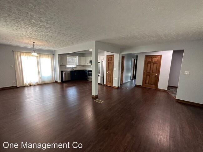 Building Photo - 4 br, 2 bath House - 120 Kent Ct