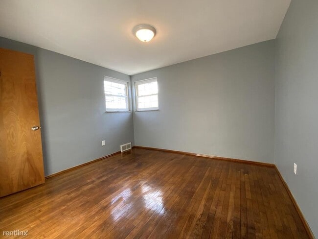 Building Photo - 4 br, 2 bath House - 310 College Park Drive