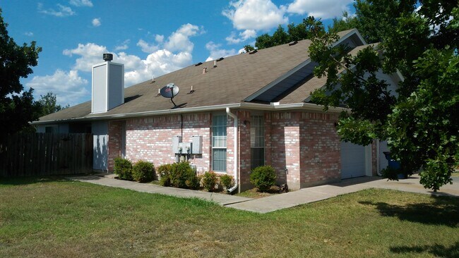 Foto del edificio - 109 Axis Deer Trail