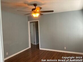 Building Photo - 1016 Kampmann Blvd