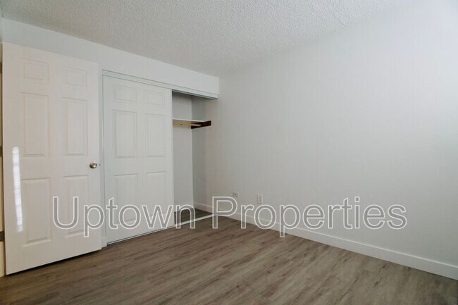 Foto del edificio - 5111 SW Beaverton Hillsdale Hwy