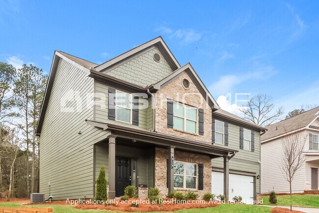 Building Photo - NEW BEAUTIFULLY RENOVATED HOME!