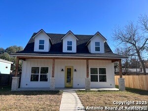 Foto principal - 442 E North St