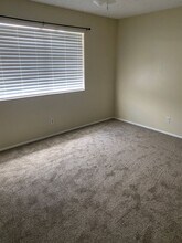 Building Photo - 991 N 1725 W