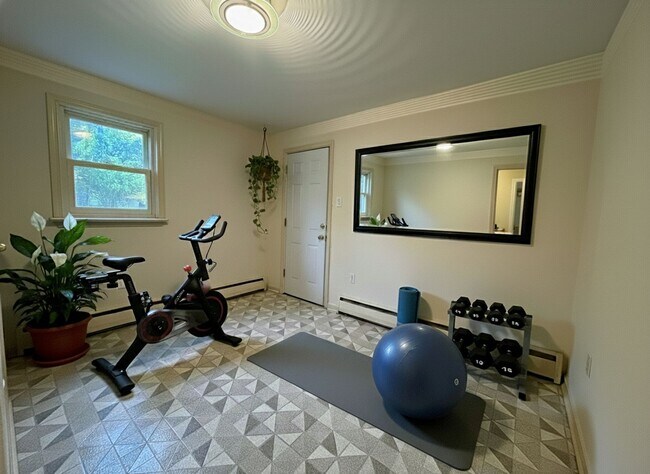 Foto del edificio - 3 Bedroom 1.5 Bathroom in Harrisburg -Cent...