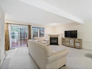 Foto del edificio - 195 Captain Eames Cir