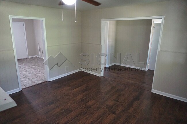 Foto del edificio - 215 8th St NE