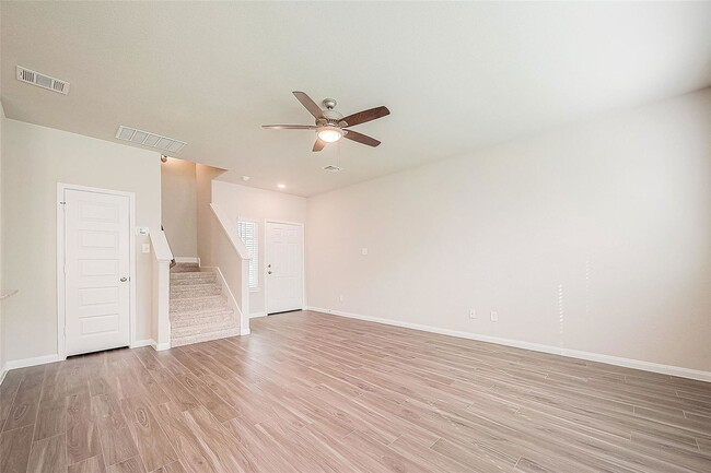 Building Photo - 2373 Tavo Ridge Dr