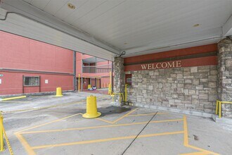 Building Photo - 1025 Swanson St