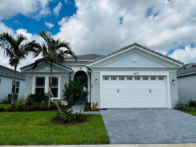 Foto del edificio - 5477 Liberty Ln