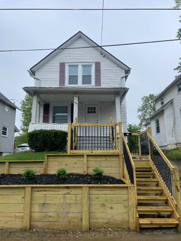 Primary Photo - 556 Koerber Ave