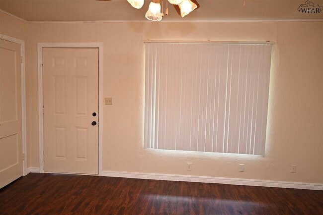 Building Photo - 4355 Boren Ave